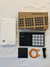 Native Instruments MASCHINE MIKRO Controller - Black