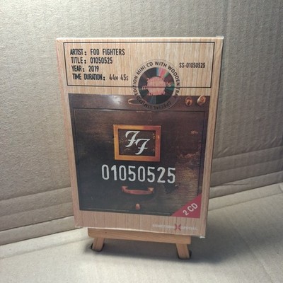 Foo Fighters - 01050525 (Single) (Wood Box, 2xMini-CD) SEALED!