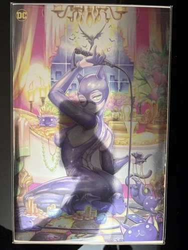 (FOIL) Catwoman #58 Rachta Lin Exclusive Virgin Variant 2023 (LTD 1000) DC