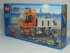 LEGO 2012 CITY CONSTRUCTION GREAT VEHICLES #4434 DUMP TRUCK SET SEALED