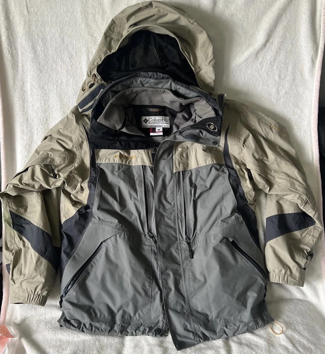 Columbia Titanium 3 Piece Heavy Jacket Men s LG Removable Hood