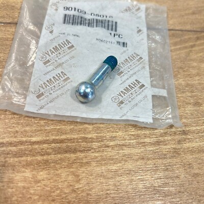 YAMAHA OEM NOS FOOT PEG BOLT / 90109-08018-00 / YZFR6 YZF-R6 SR400