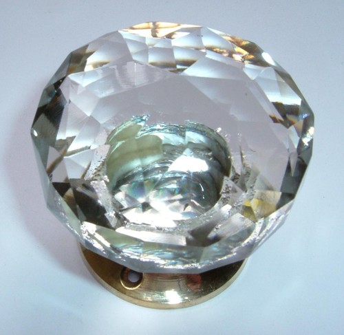 glass door knobs, large crystal cut multifaceted Brass base (pairs) Beautiful ! - Picture 6 of 6