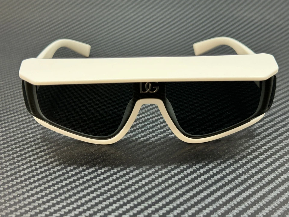 Gafas de sol Dolce & Gabbana DG6177 331287 blancas grises 63 mm para hombre Foto 2 de 4