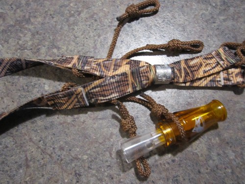 Nylon 8 call FLEXTONE LANYARD W BUCK GARDNER DELTA WATERFOWL D R duck call EUC - Picture 3 of 17