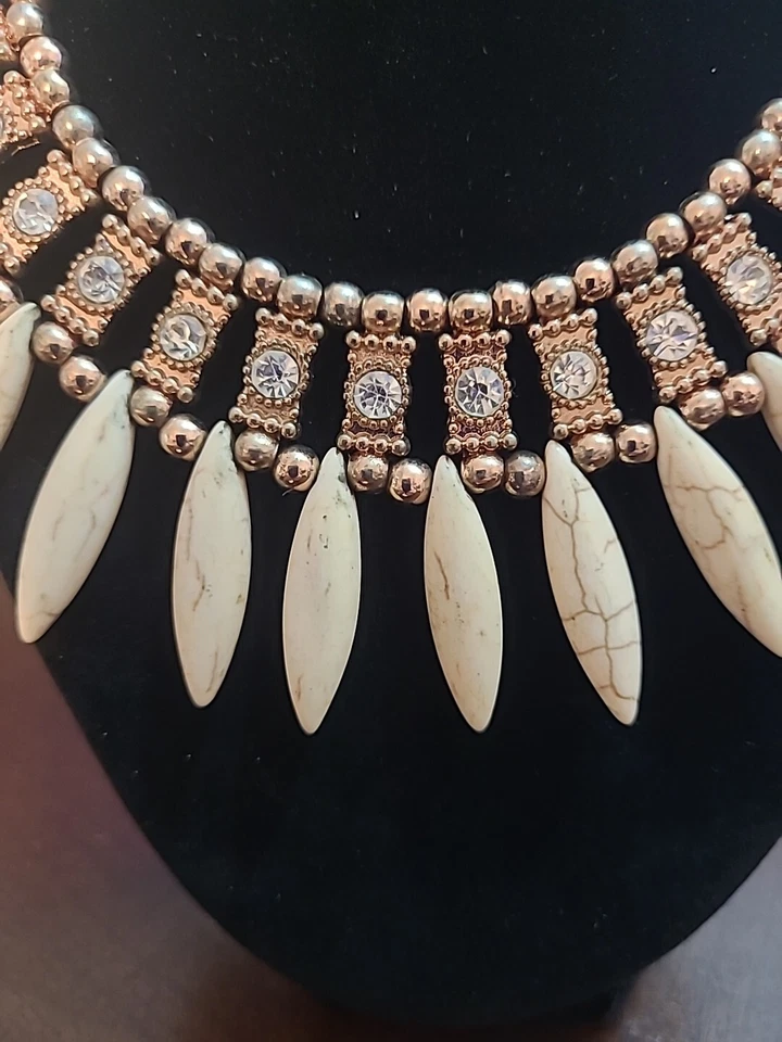 Tibetan Style Statement Necklace Rose Gold crystal w Almond Beads - Image 3 of 4