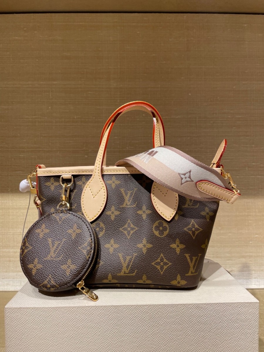 【素敵なカラー】【Louis Vuitton】Neverfull BB Louis Vuitton Neverfull BB in Coated Canvas with Gold-tone - US