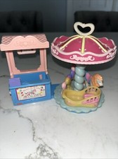 Carrusel Fisher Price Sweet Streets casa de muñecas Merry Go Round taquilla 2002