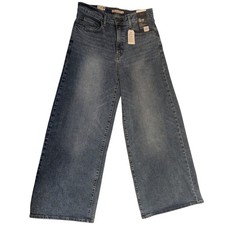 Levi's  Women's 728 High-Rise Wide Leg Jeans size 31 NWT