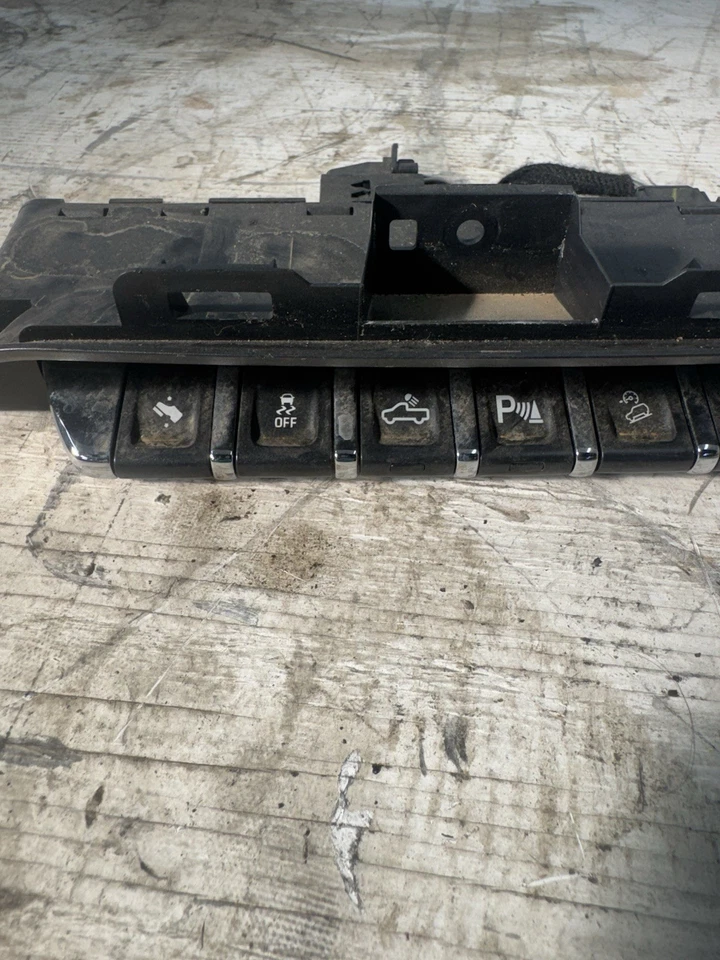 Chevy Silverado 2500 HD 2015 Duramax Z71 panel de control holandés/freno de escape/trc Foto 2 de 4