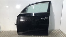 Porte avant et accessoires Kia CARENS