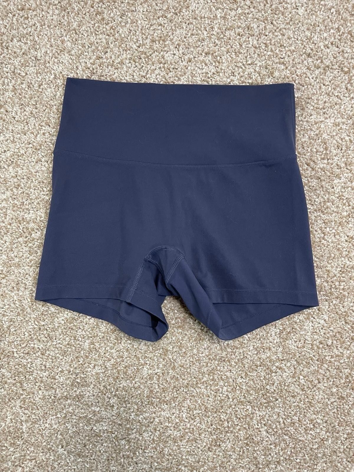 Women’s Small Blue biker style activewear Compression shorts