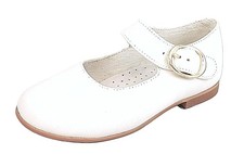 DE OSU -Spain -SALE - Girls Classic White Leather Dress Shoes -European - Size 7