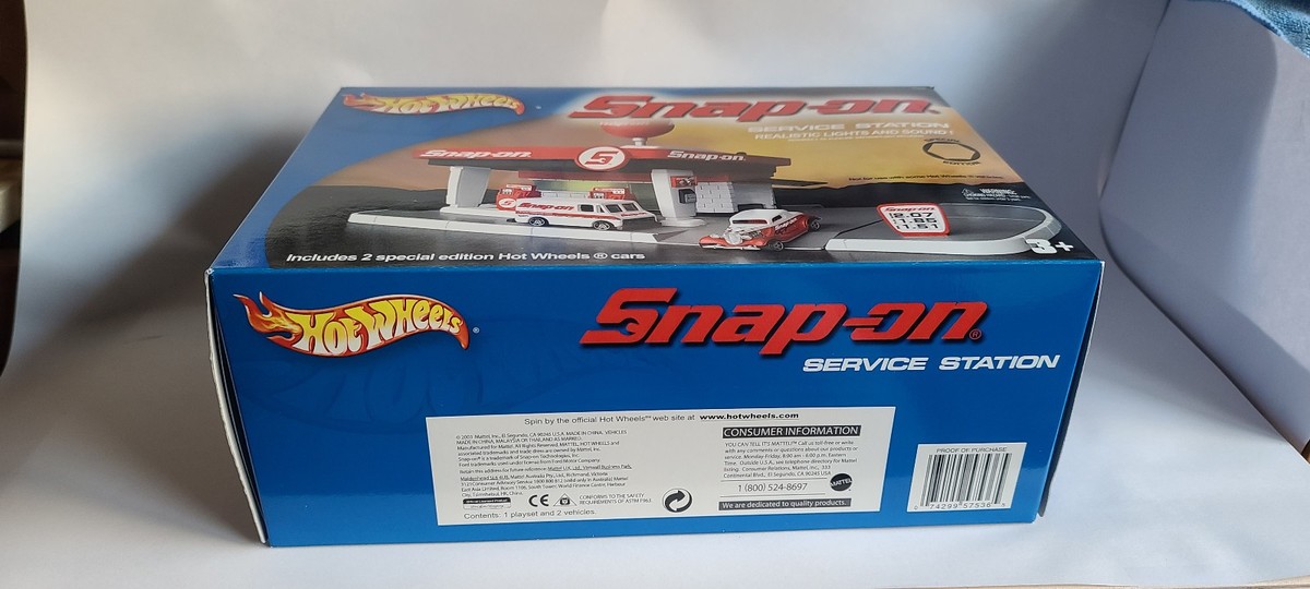 Snap on Hot Wheels Service Station Plus 4 Cars SSX2420 Mustang