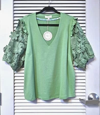 sage green floral crochet french terry bubble slev top 1XL