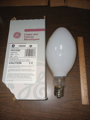 GE 19926 DKZ / DSE Scoop Lamp For Stage or Studio - 1000W 120V *NEW