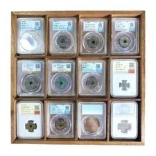 Wooden Tray for 12 Certified Coin Slabs – PCGS NGC Holder Display Organizer