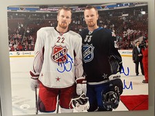 Vancouver Canucks Daniel Henrik Sedin Signed Autographed 11x14 Photo JSA COA