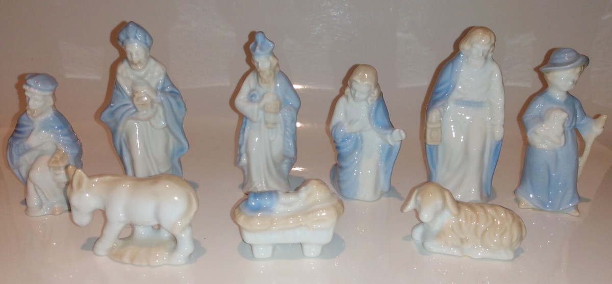 BIEDERMANN JAPAN BLUE & WHITE PORCELAIN NATIVITY SET 9 PIECES | eBay