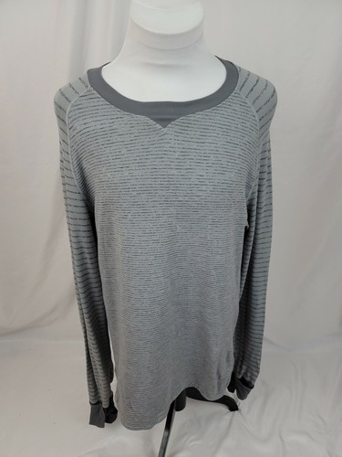 Lululemon Men's Activewear Pullover Gray Striped Cypress Run Large
