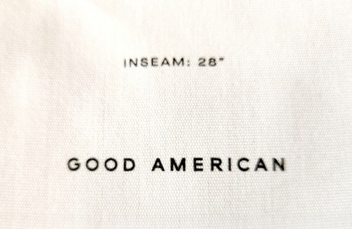 Pantalones de mezclilla azules ajustados Good American Good Classic con dobladillos deshilachados, talla 4/27 - Imagen 11 de 13