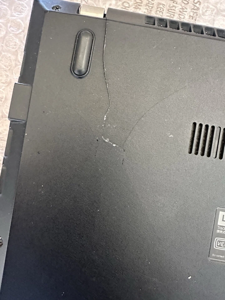 Lenovo E31-80  i5-6200U  SSD-250GB. RAM 8GB Windows 10 Pro - Immagine 4 di 4