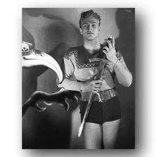 Buster Crabbe in Flash Gordon black & white 8x10 Photo