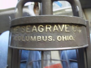 "THE SEAGRAVE CO" DIETZ FIRE DEPT KING LANTERN--REMOVEABLE CAGE EARLY MODEL...
