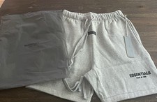 essentials shorts medium