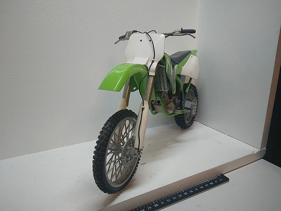 motocicletas de metal fundido - Imagem 4 de 4