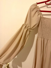 Damen Minikleid kurz beige langarm Puffärmel...