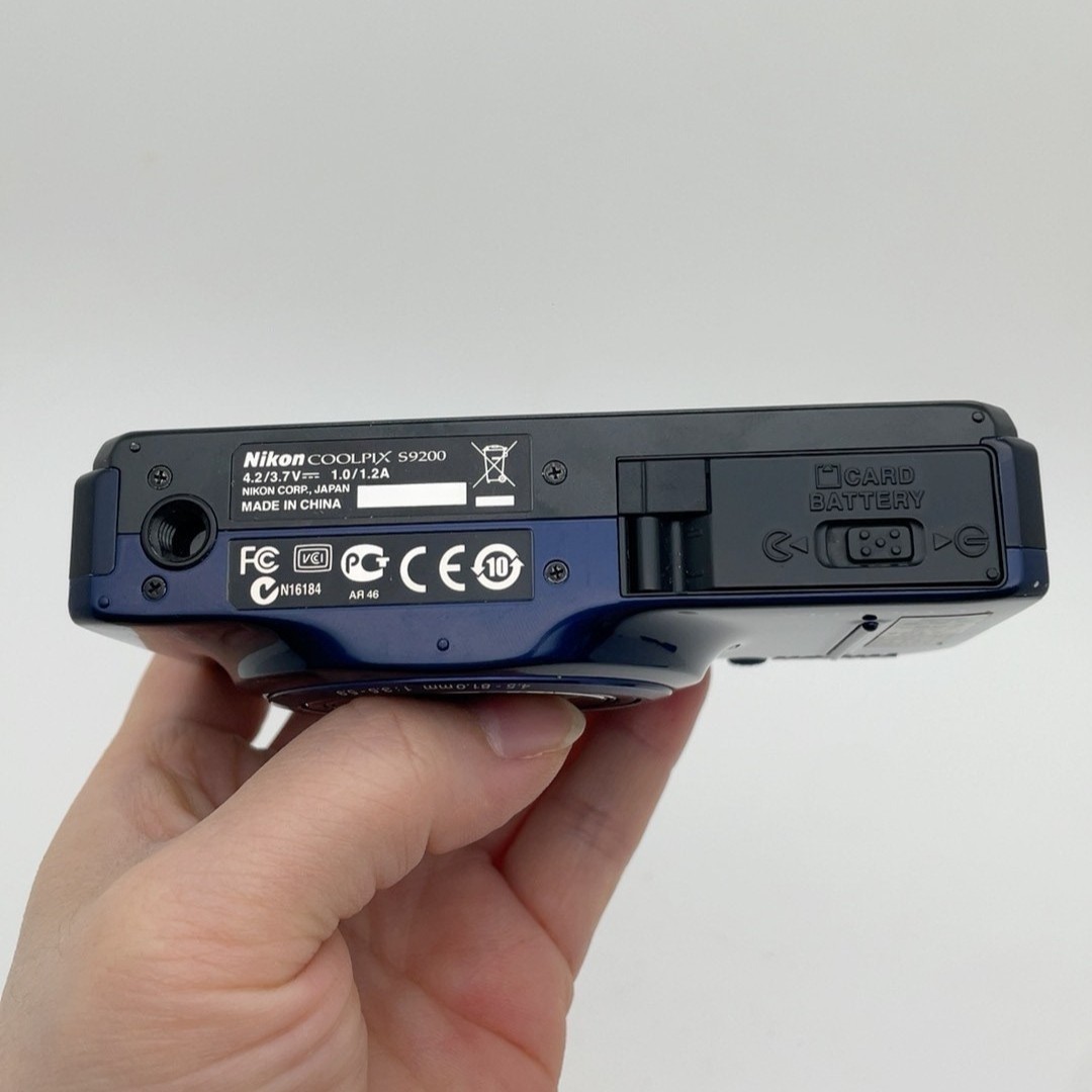 Nikon COOLPIX S9200 Digital Camera 16MP 18x Optical Zoom Built-in