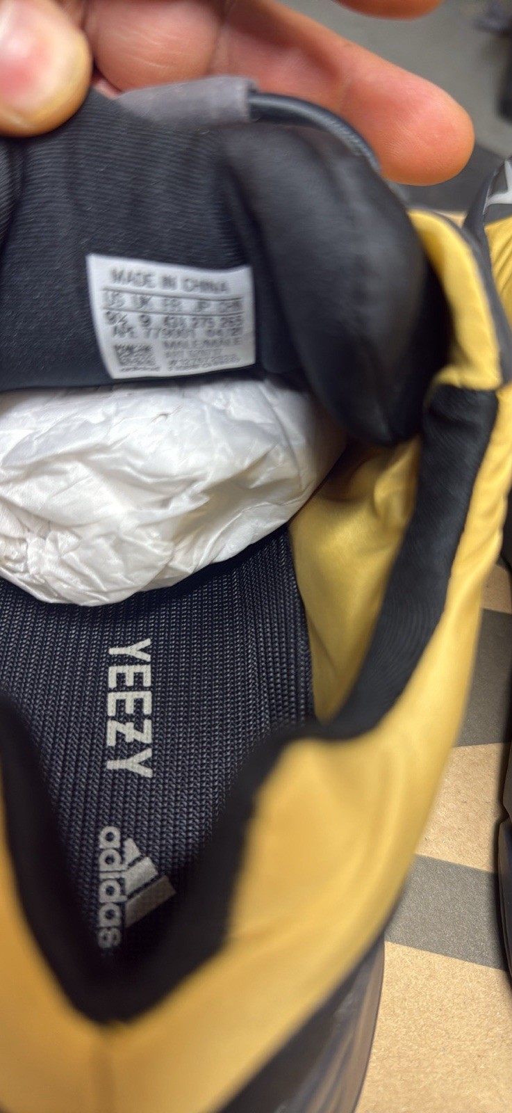 Size 9.5 - adidas Men's Yeezy Boost 700 MNVN Resin thumbnail 6