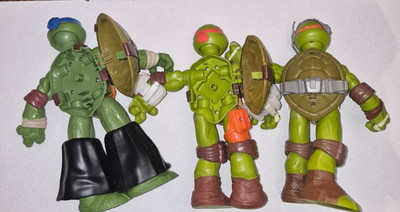 Teenage Mutant Ninja Turtles 2012 Playmates Viacom Action Figure Lot Of 3 - TMNT