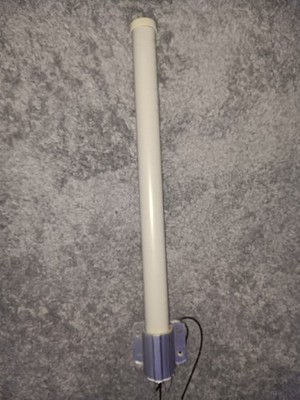 Ubiquiti Omni-Directional Antenna White Cylindrical with Mounting Bracket