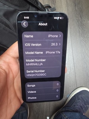 Apple iPhone 17e - 256 GB - Black (AT&T)