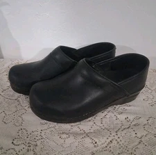 DANSKO Womens Size 8.5/EU 39  Black Leather Clogs Work Shoes