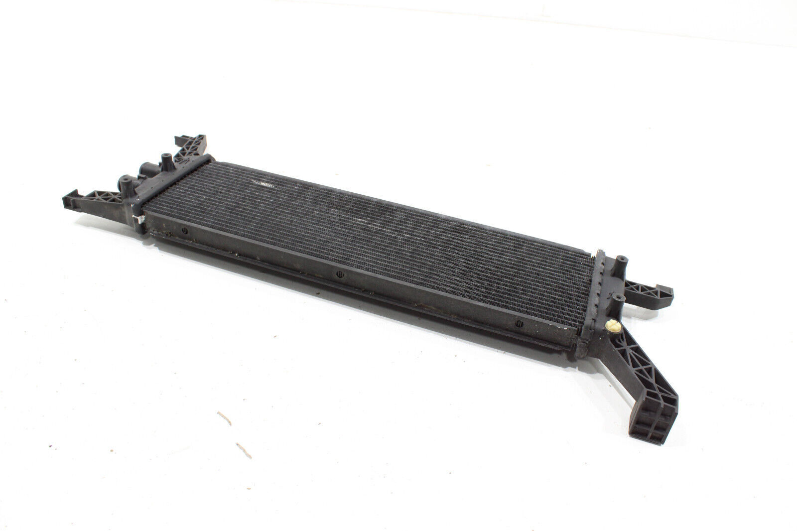 2017 - 2020 MASERATI LEVANTE 3.0L ENGINE COOLING COOLANT AUXILIARY RADIATOR OEM