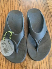 New Oofos Recovery Flip Flops Size Men's 8 Or Women's 10 Black Oofoam EU 41