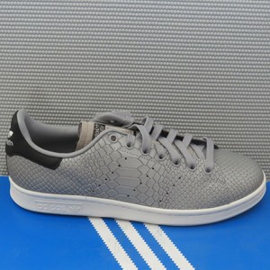 stan smith onix