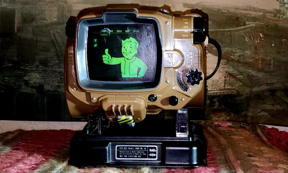 Fallout 4 Pip-Boy Collector's Edition PC 111 Case Stand Steelbook (No Game) - Image 2 of 4