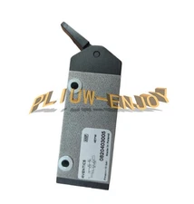 1PCS New AVENTICS 0820403005 Pneumatic Valve