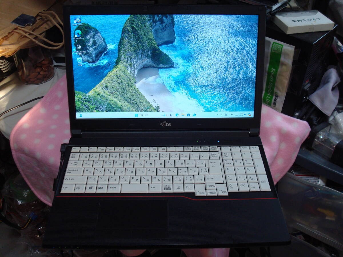 ノートPC LIFEBOOK A574/K i3-4000M SSD120GB win10 Fujitsu LifeBook A574 - i3-3120M · Intel HD Graphics 4000
