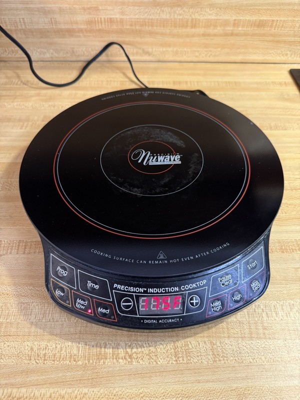 NuWave 30101 12.25 in Electric Induction Cookware Cooktop Works Great!