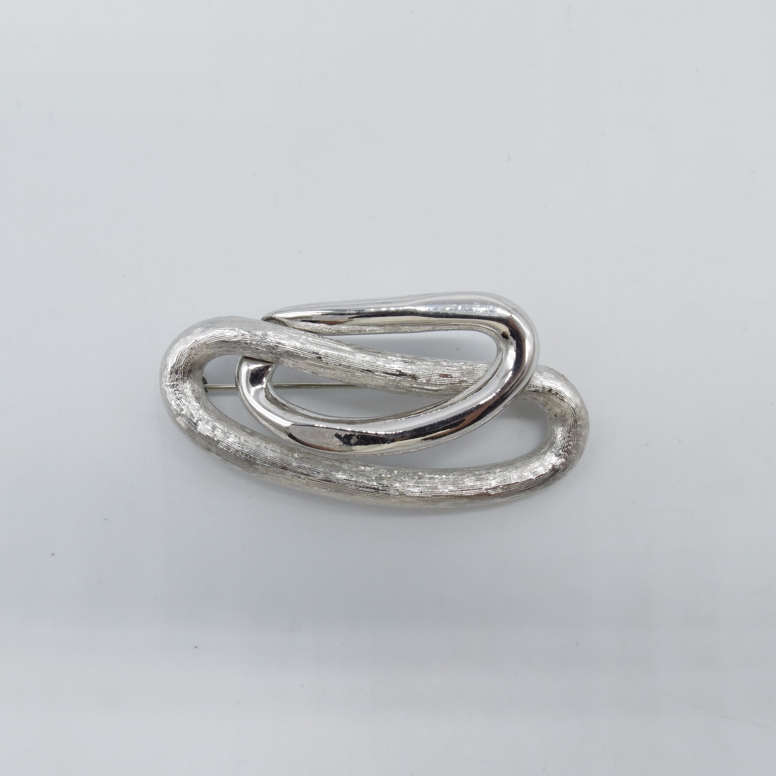 VTG Monet Brooch Interlocking Links Pattern Brush… - image 2