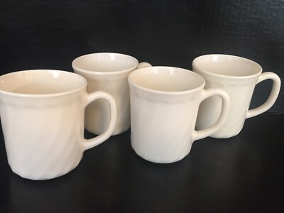 4 Vintage Arcopal Trianon  Ivory  mugs cups