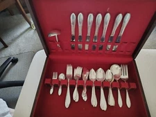 Wm Rogers MFG CO, Original Rodgers Silverplate Flatware Set 52 pcs w/Case