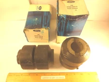 2 PCS FORD 1970/1983 LNT-LTL-LT900 TRUCK "BUSHING" REAR SPRING CENTER EQUALIZER