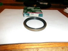 CHICAGO RAWHIDE 23885 OIL SEAL ~MADE IN JAPAN