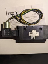 Parker B512ACH53C 3/8Pneumatic Solenoid Valve...